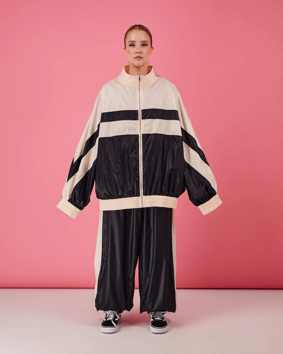 Jackets - Damski dres z satyny acetatowej, kurtka