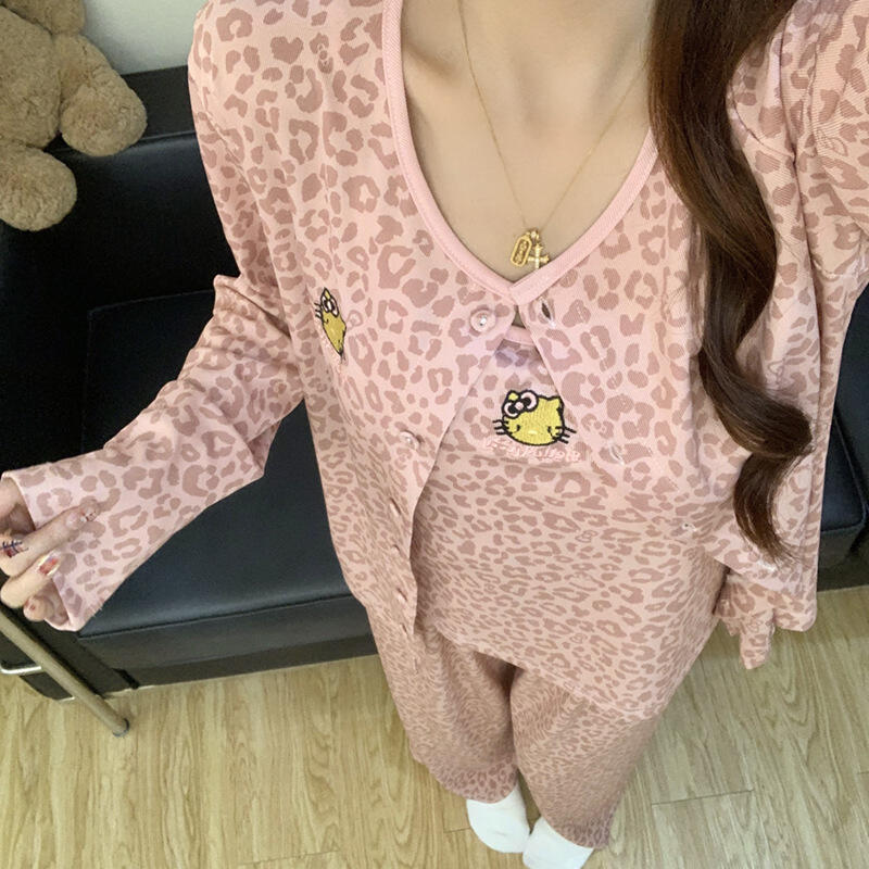 Damska Piżama Nowa Hello Kitty – Jackets recenzja i cena